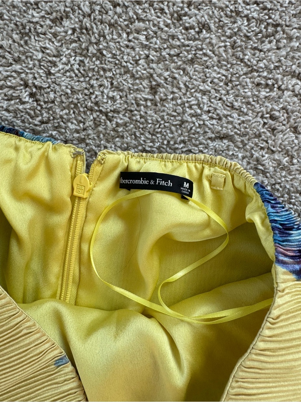 Abercrombie & Fitch Yellow Maxi Dress with Blue Floral Print - Picture 3 of 4